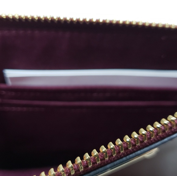 Coach Burgundy Sherry Clutch Wallet - Picture 6 of 7